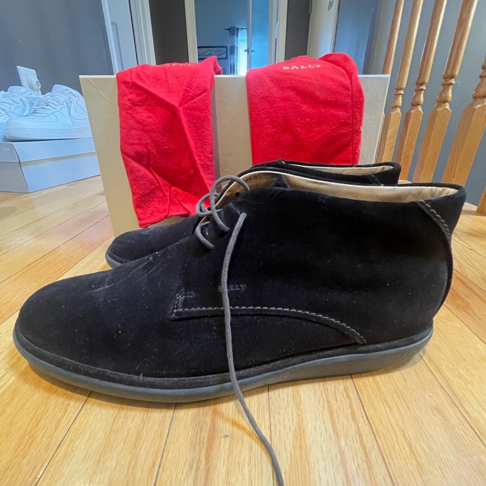 Bally Suede Dress Shoe - Picture 5 of 7